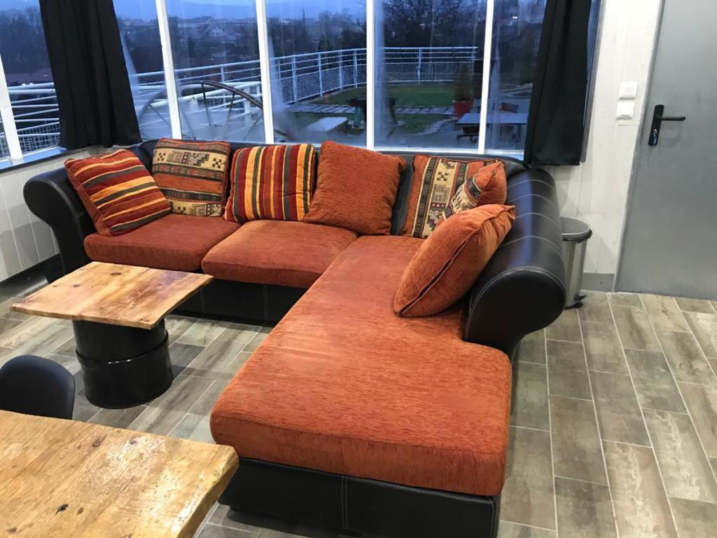 Best Price #3 "La Serre" X4 People Orchamps-Vennes ภายนอก รูปภาพ